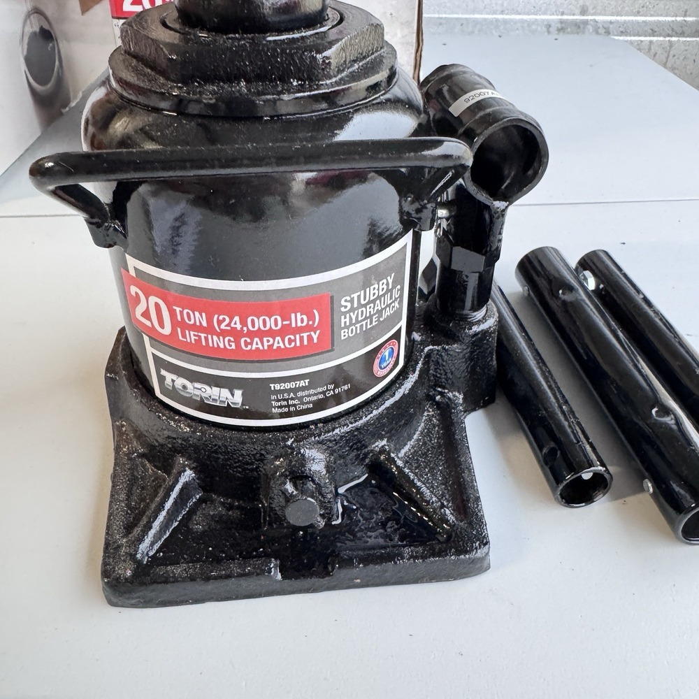 Torin Big Red 20-Ton Stubby Hydraulic Bottle Jack